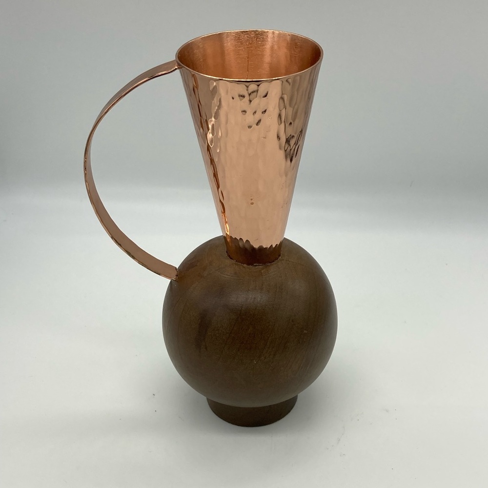 Vintage MCM Hammered Copper & Wood Decorative Urn/Ewer/Vase
